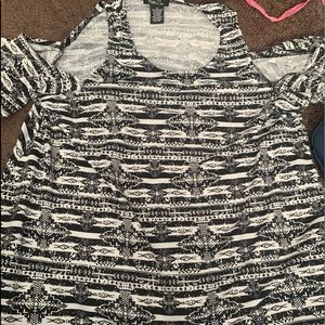 Like new Rue 21 top